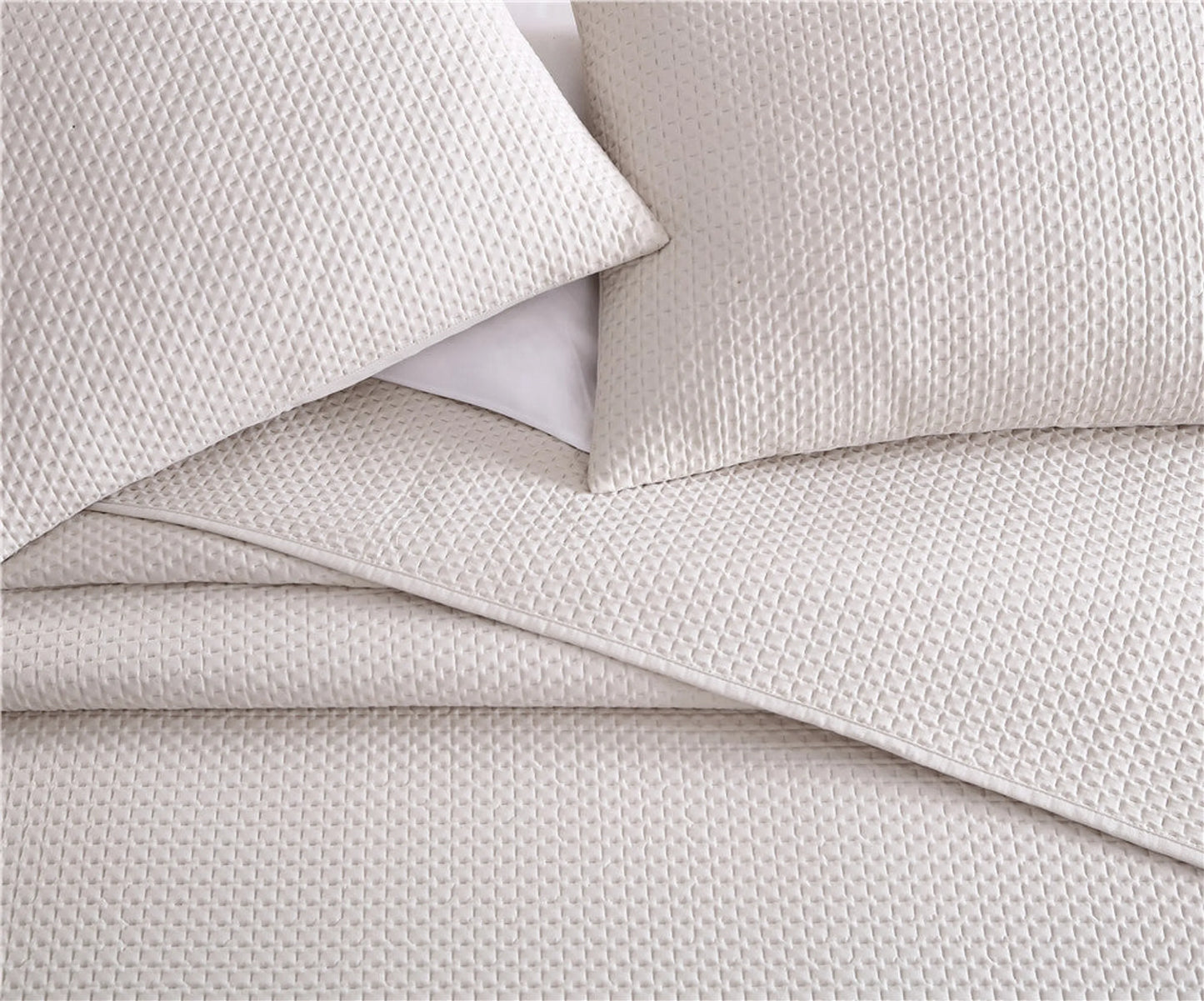 Aspen 3-Piece Quilt Set