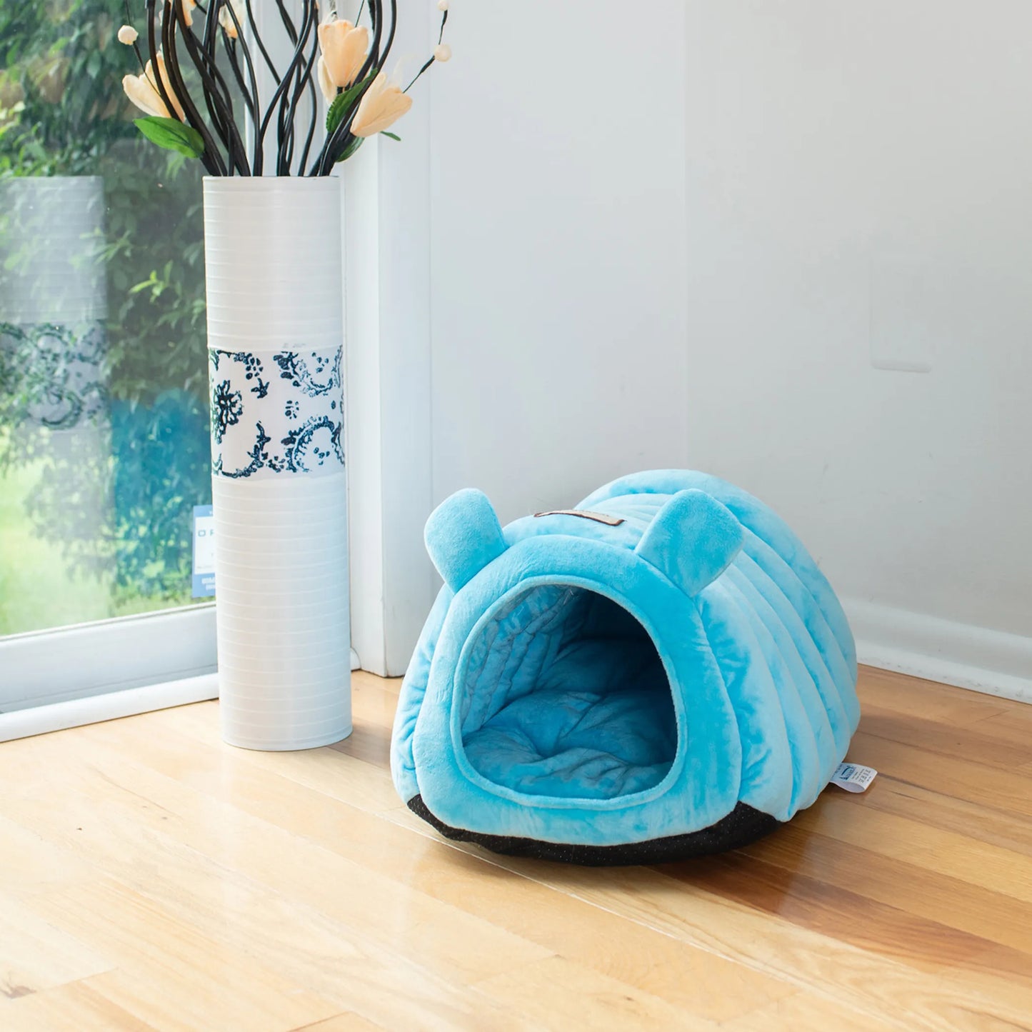 Armarkat Tube-Shape Cat Bed