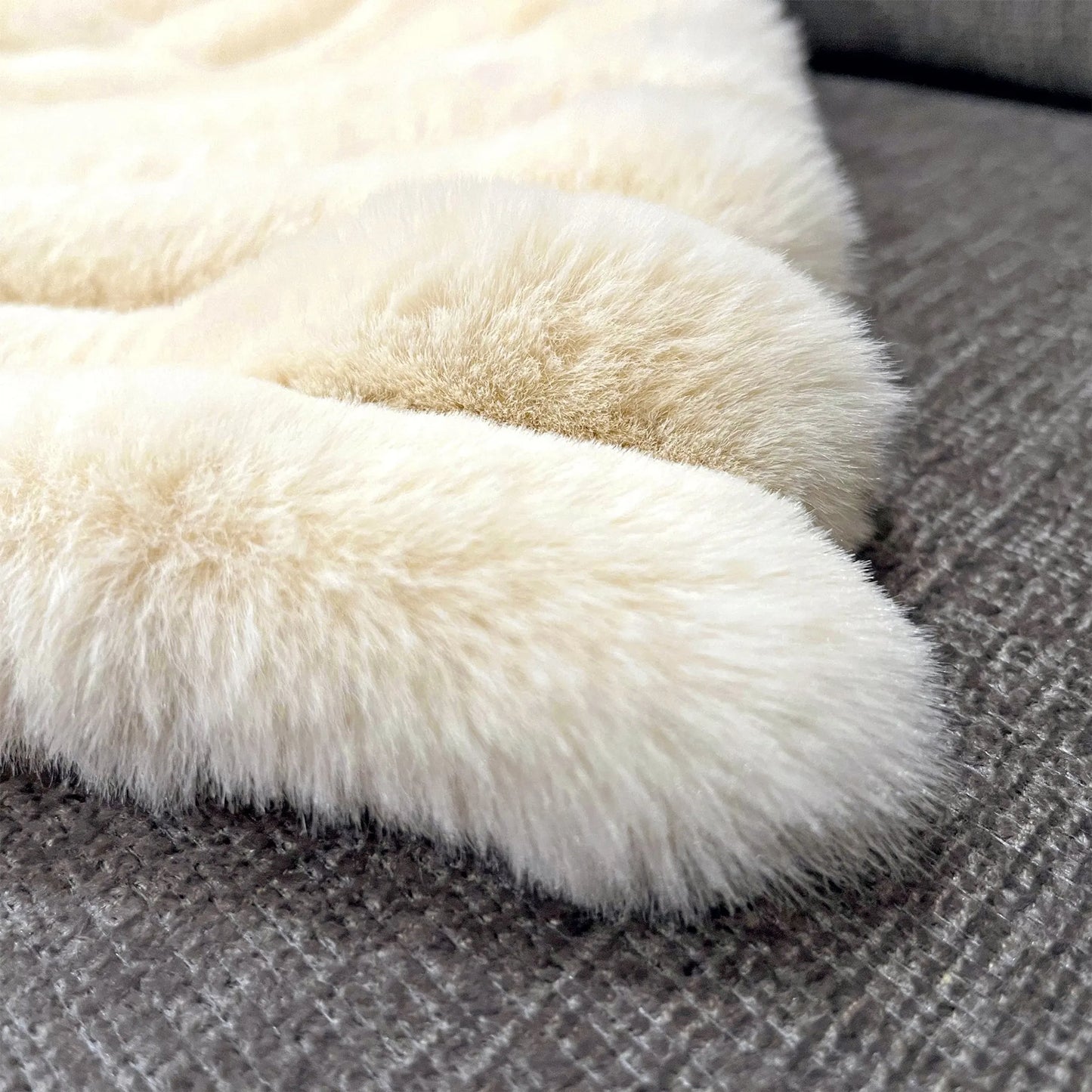 Puffy Faux Fur Throw Blanket
